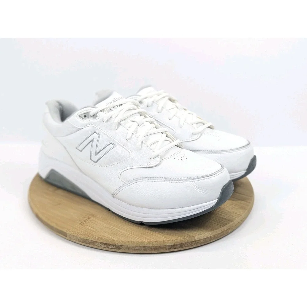 New Balance - Picture 1 of 13